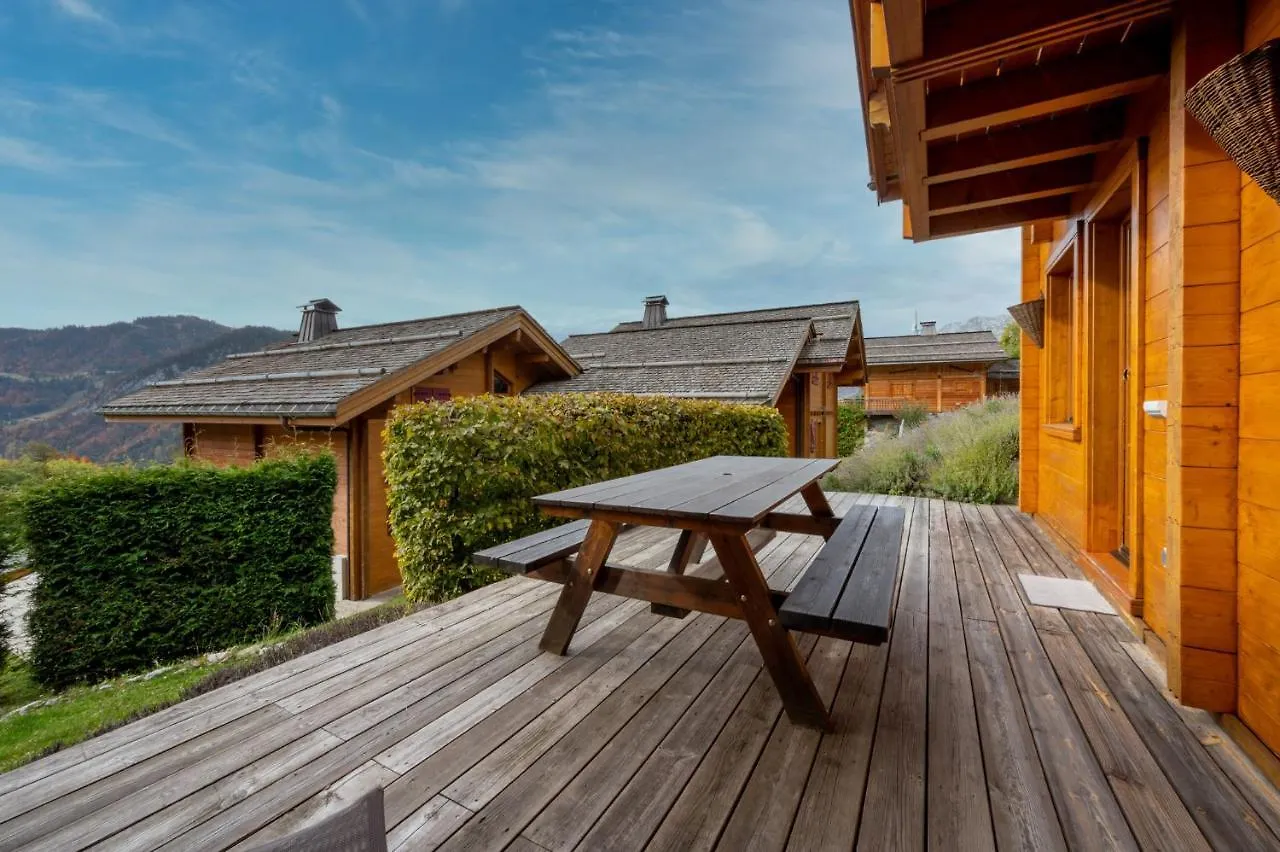 Chalets-Aravis La Clusaz 0*,  France
